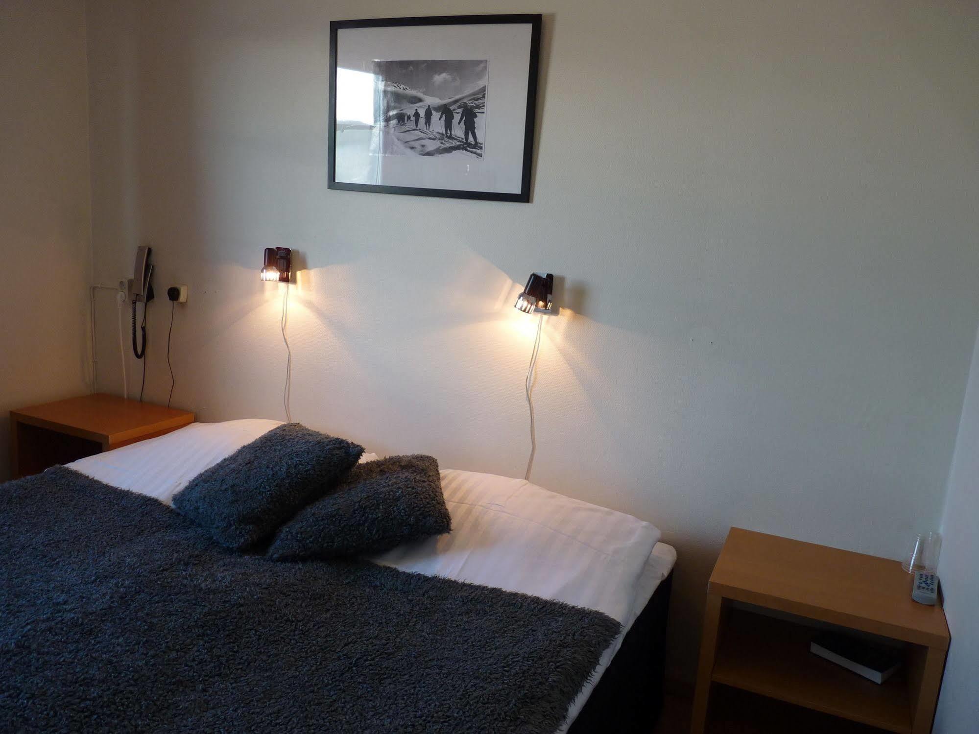 Hotell Funaesdalen Ngoại thất bức ảnh